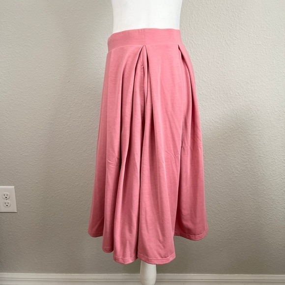 Lularoe Madison Skirt Women's Size S Pink Pull On Pleated Pockets Simple Modest - Picture 2 of 5
